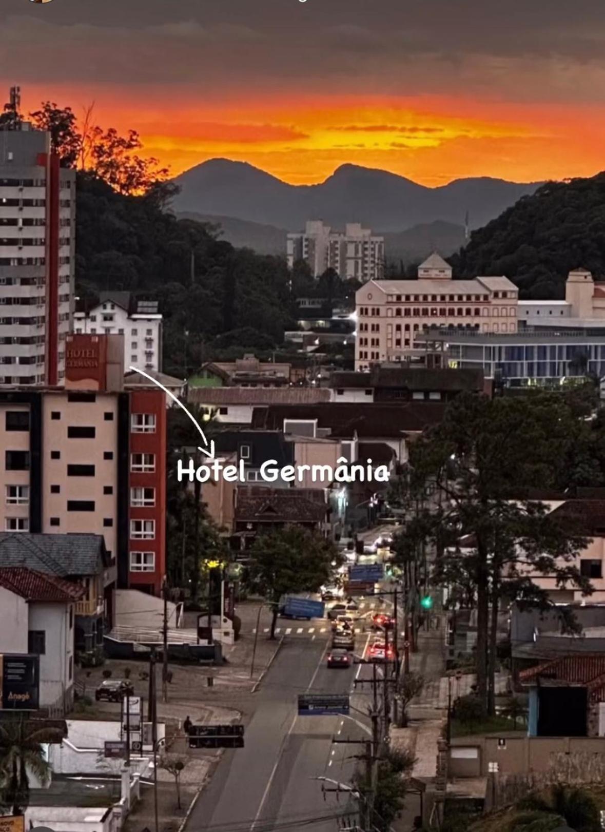 Hotel Germania Жоїнвіль Екстер'єр фото