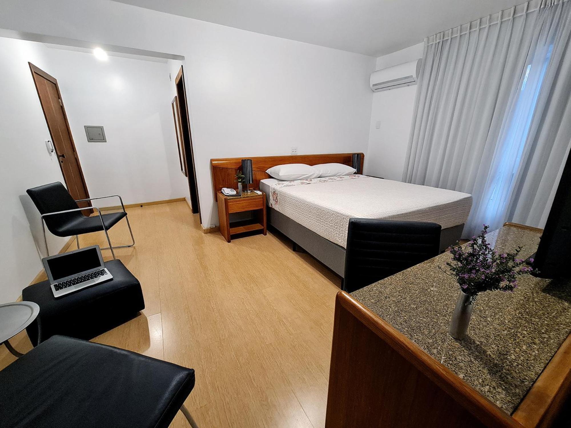 Hotel Germania Жоїнвіль Екстер'єр фото